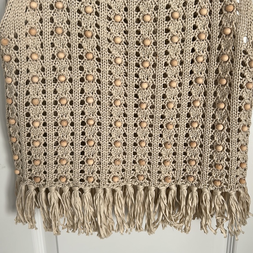 Alice and Olivia Reva top with wooden beads - Picture 7 of 11